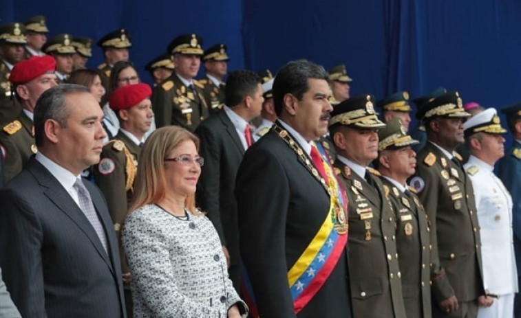 Maduro señala a Santos, presidente de Colombia, como responsable del atentado con drones