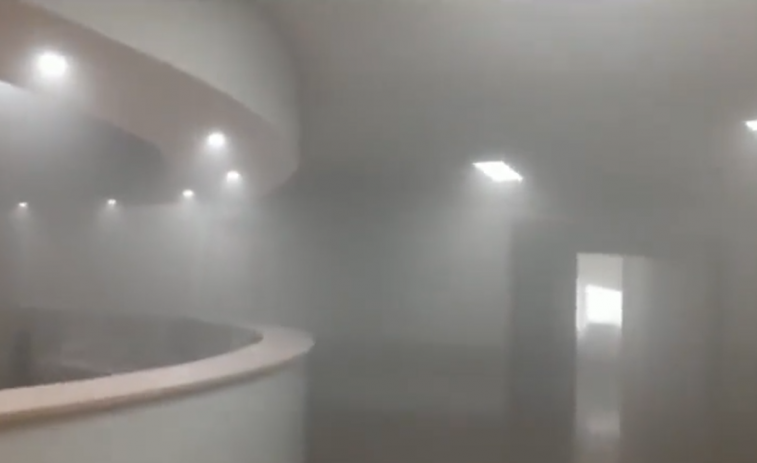 (Vídeo) Un incendio psiquiatría el hospital Álvaro Cunqueiro de Vigo extinguido gracias a los vigilantes de seguridad