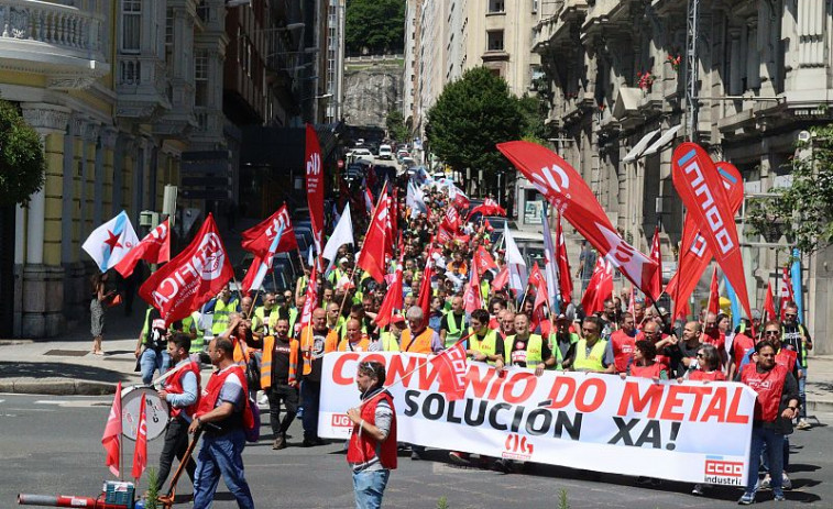 Principio de acuerdo para desconvocar la huelga del metal en la provincia de A Coruña