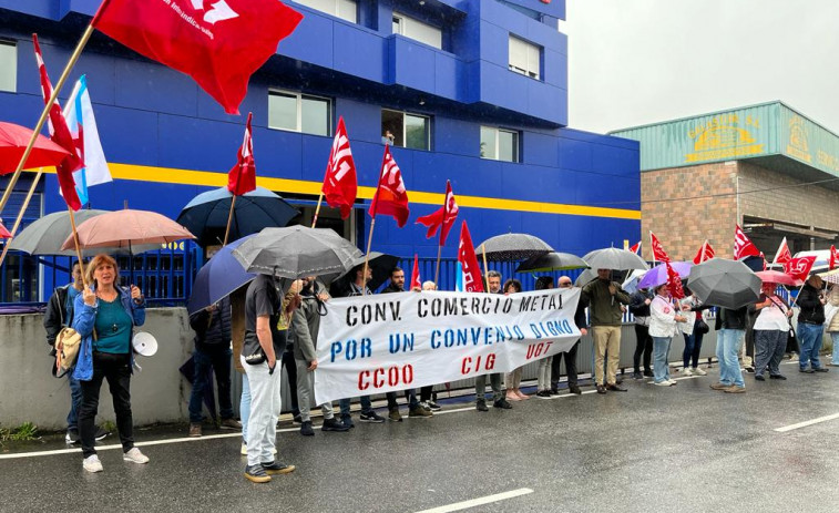 Zanjada la crisis del metal en Ourense, los trabajadores de Pontevedra se alzan por un nuevo convenio