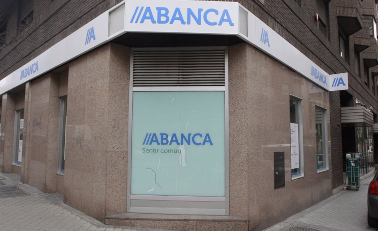 Detenidos los atracadores que se llevaron 100.000 euros a punta de pistola de una sucursal de Abanca en Vigo