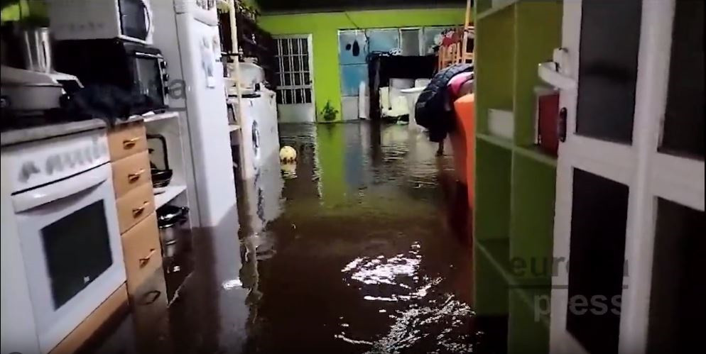 Inundaciones en una vivienda de Neda (A Coruña).