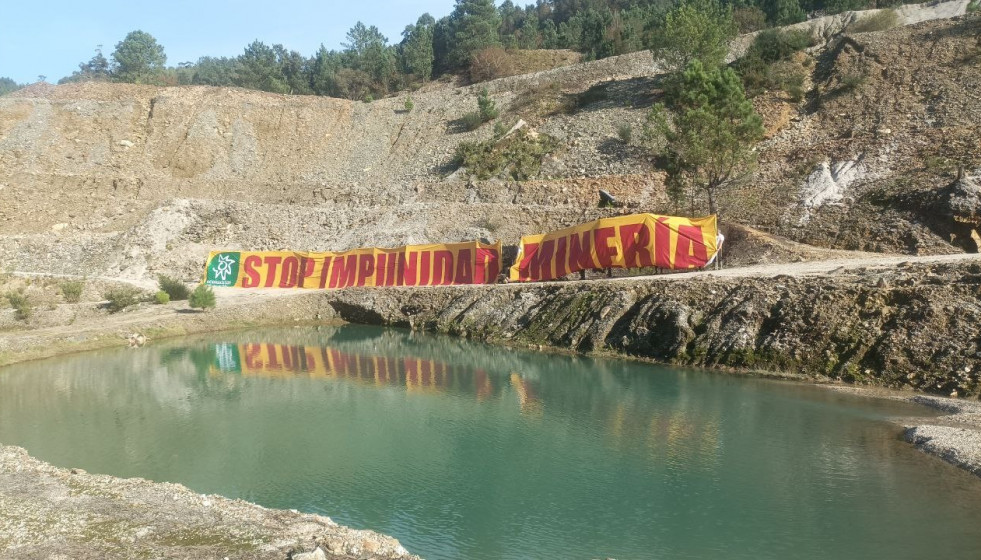 Protesta en la mina de San Finx