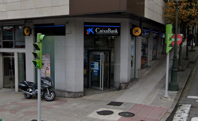 Tres detenidos por el atraco a una oficina de Caixabank en Vigo