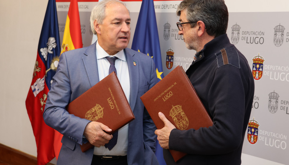 El presidente de la Diputación de Lugo, José Tomé, y el alcalde de Ourol, José Luis Pajón Camba, han firmado este viernes un acuerdo para impulsar el Festival Aturuxo dos Bravos, que se celebrar