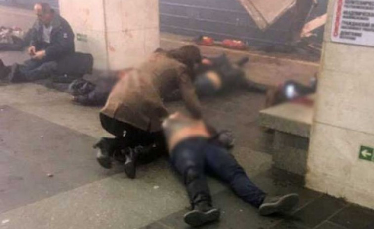 Una explosión en el metro de San Petersburgo deja al menos nueve muertos
