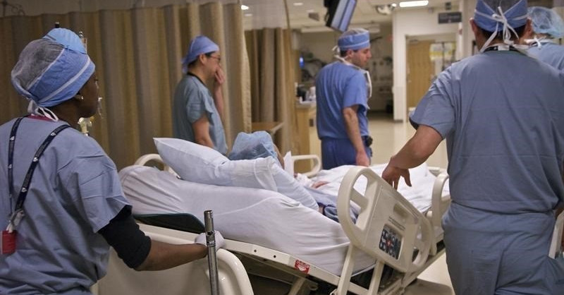 Hospital urgencias cama