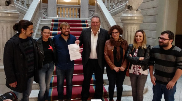 IU y Podemos presentan la reforma del estatuto