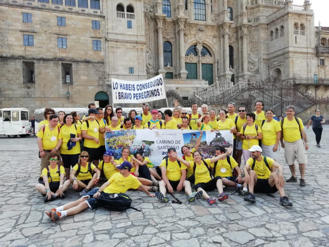 Llegada a Compostela de los peregrinos de la Fundación Down Madrid
