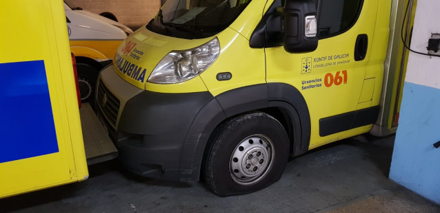 Ambulancia con pinchado en Galicia