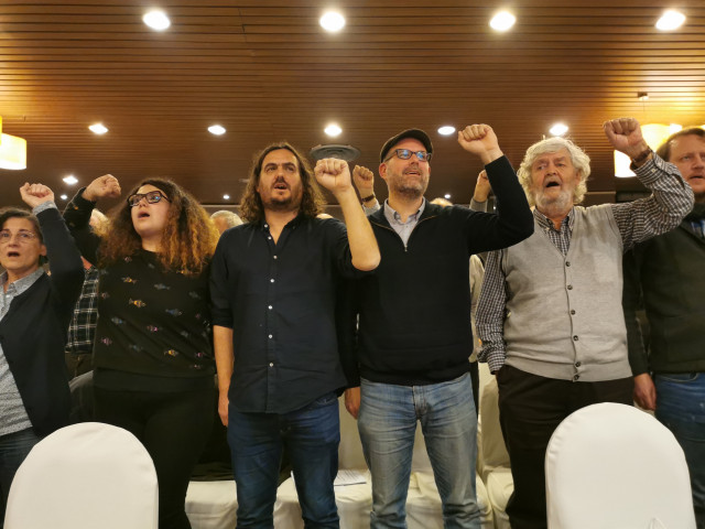 Oriana Méndez, Antón Sánchez, Martiño Noriega y Xosé Manuel Beiras en la IV Asemblea Nacional de Anova-Irmandade Nacionalista