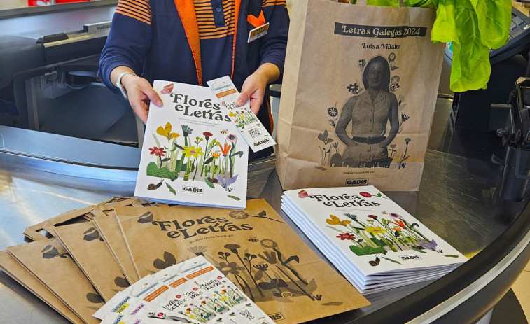 'Flores e letras' en los supermercados Gadis por las Letras Galegas