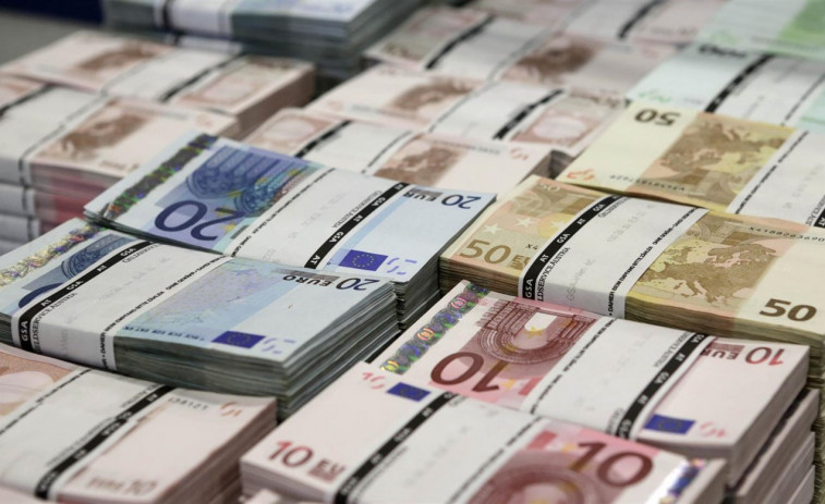 La deuda pública suma otros 21.767 millones de euros en el primer trimestre